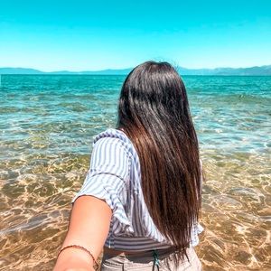 Meet your Posher, Melissa